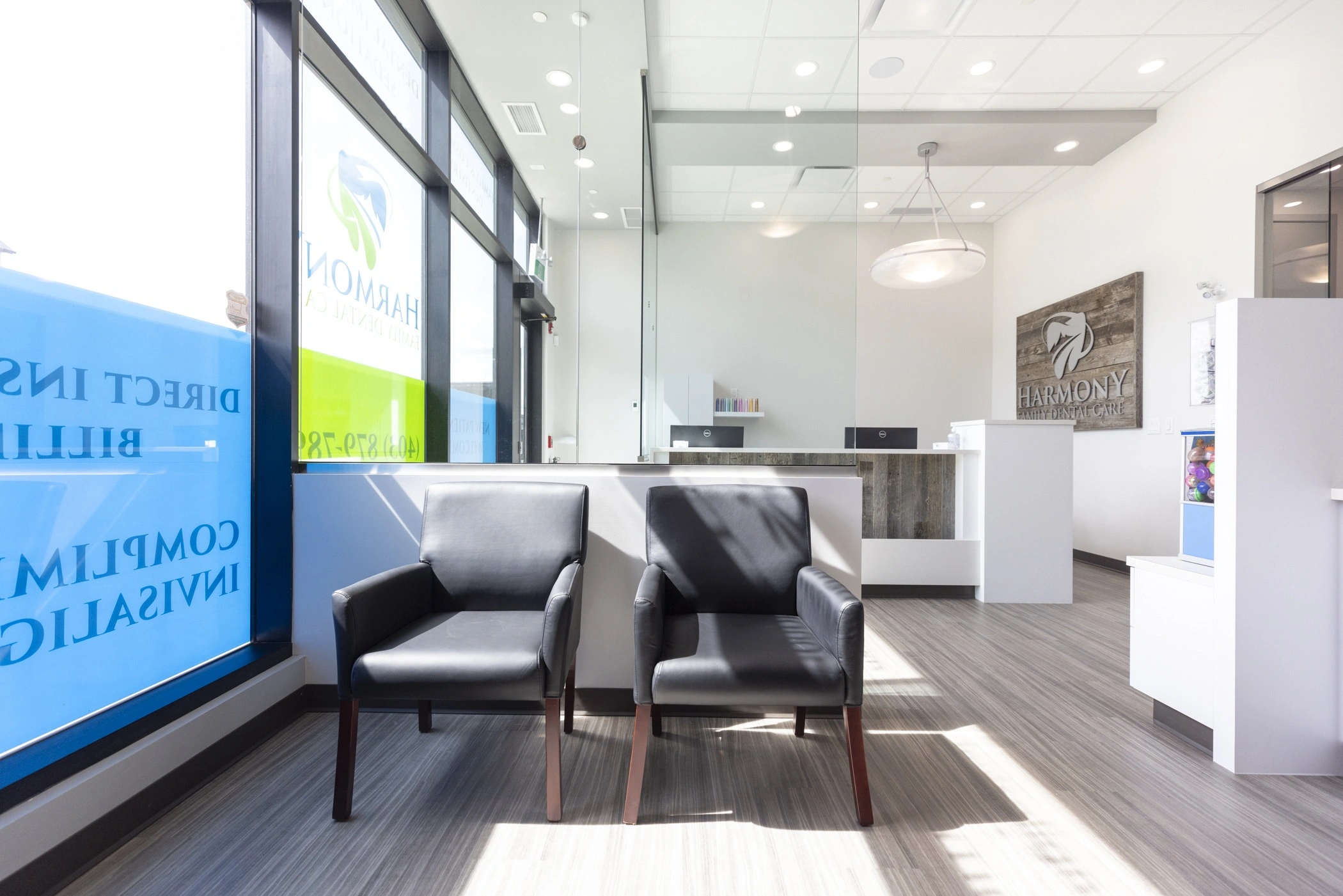 welcoming reception area at harmony family dental care
